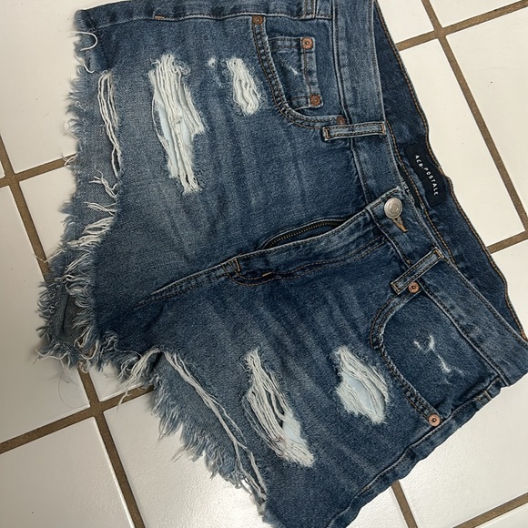 EUC Aeropostale high rise style booty short size 6 - Picture 2 of 5